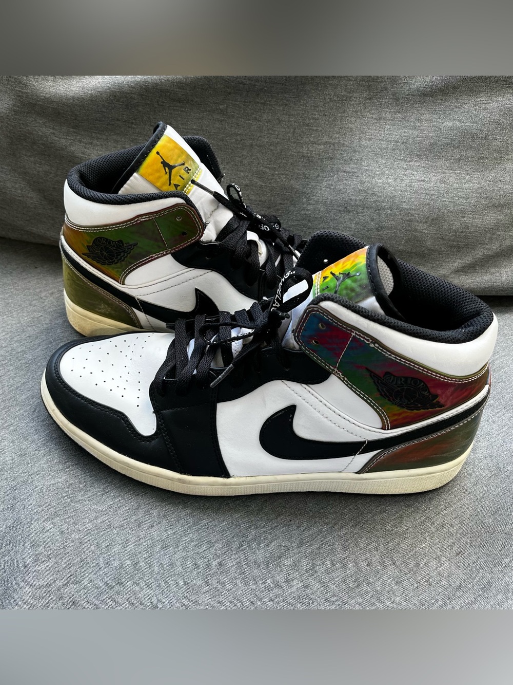 Nike Air Jordan 1 Mid SE Heat Reactive Black White Shoes Mens Size 12 DM7802-100